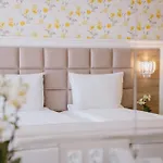 Impresamente Art Hotel